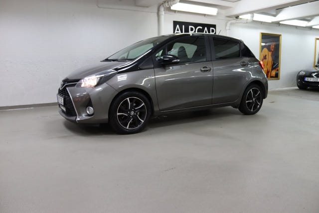 Toyota Yaris 2016