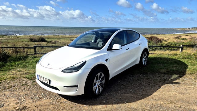 Tesla Model Y 2023