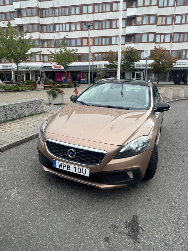 Volvo V40 Cross Country 2014