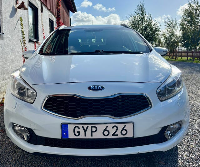 Kia Ceed 2015 – bild 2