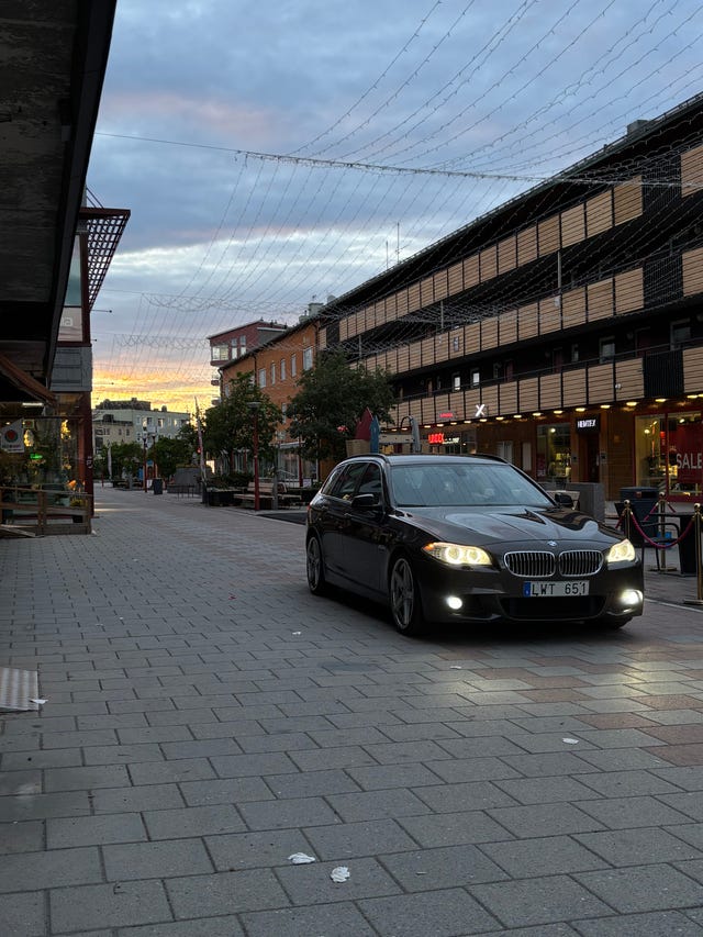 BMW 525d 2012 – bild 2