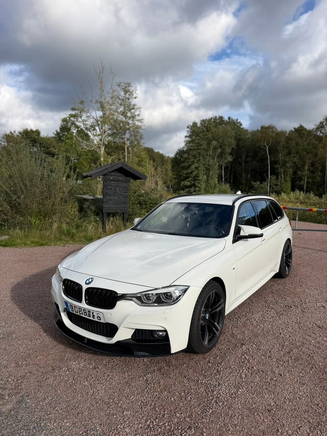 BMW 320i 2019