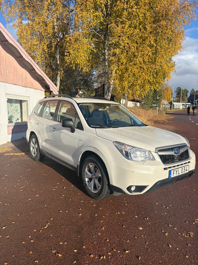 Subaru Forester 2015