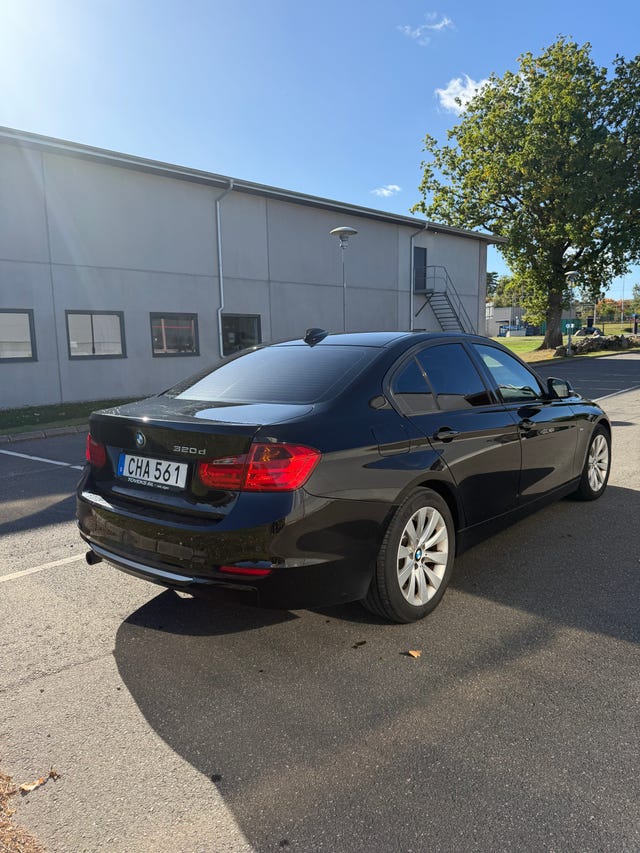 BMW 320d 2014 – bild 4