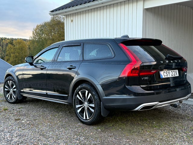 Volvo V90 Cross Country 2020