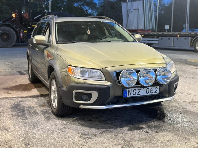 Volvo XC70 2011