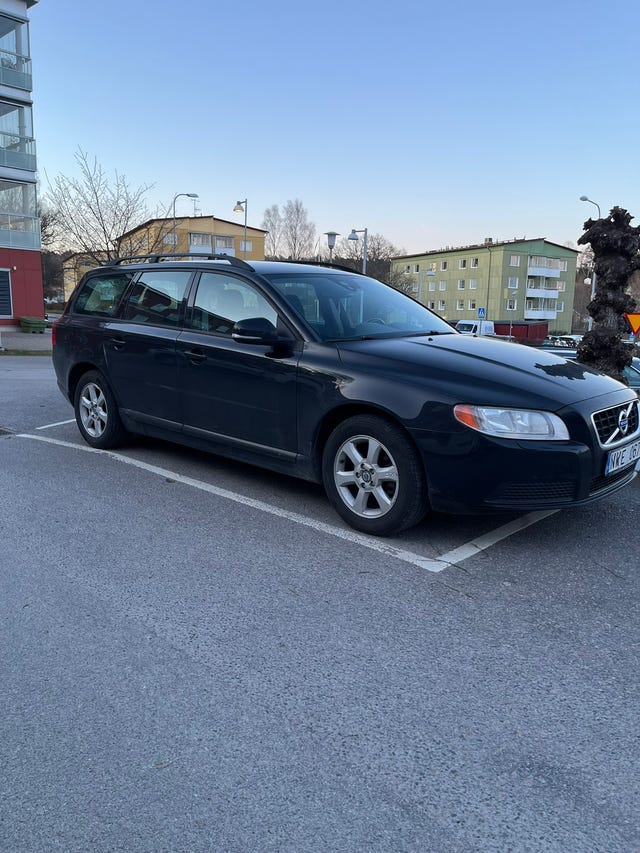Volvo V70 2013