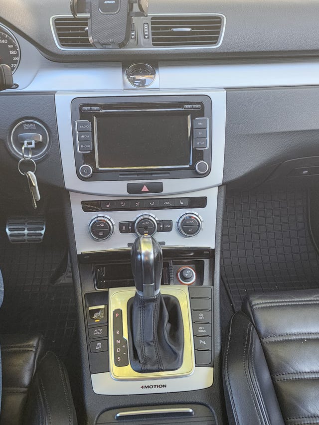 Volkswagen Passat Alltrack 2014 – bild 2