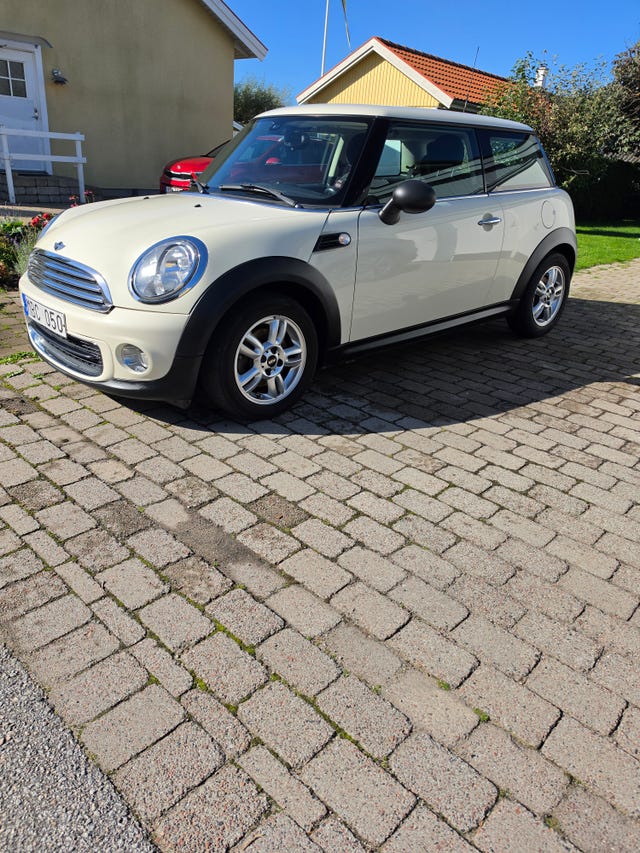 MINI One 2014