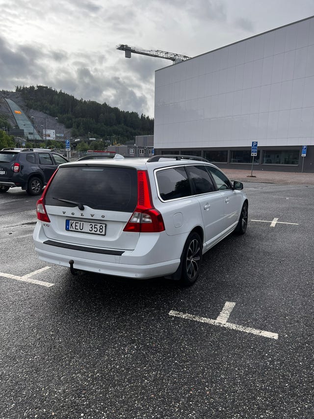 Volvo V70 2010 – bild 4