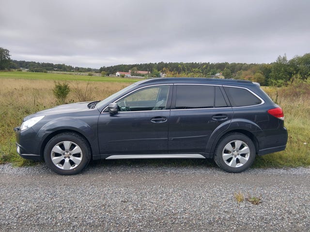 Subaru Outback 2010