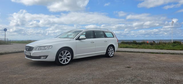 Volvo V70 2016