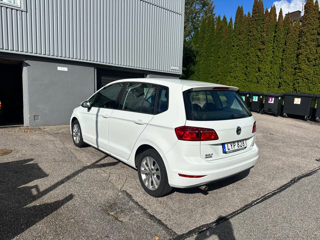 Volkswagen Golf Sportsvan 2016 – bild 4