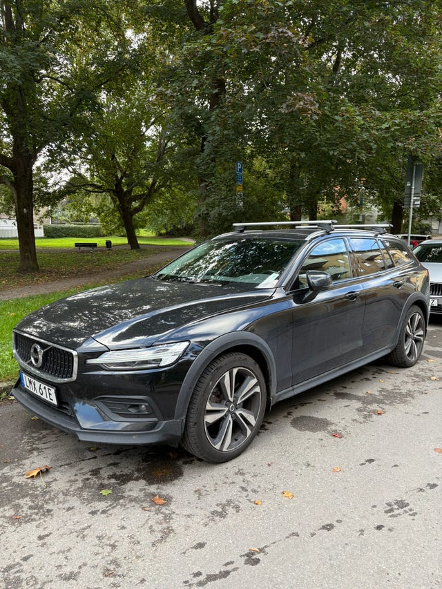 Volvo V60 Cross Country 2020