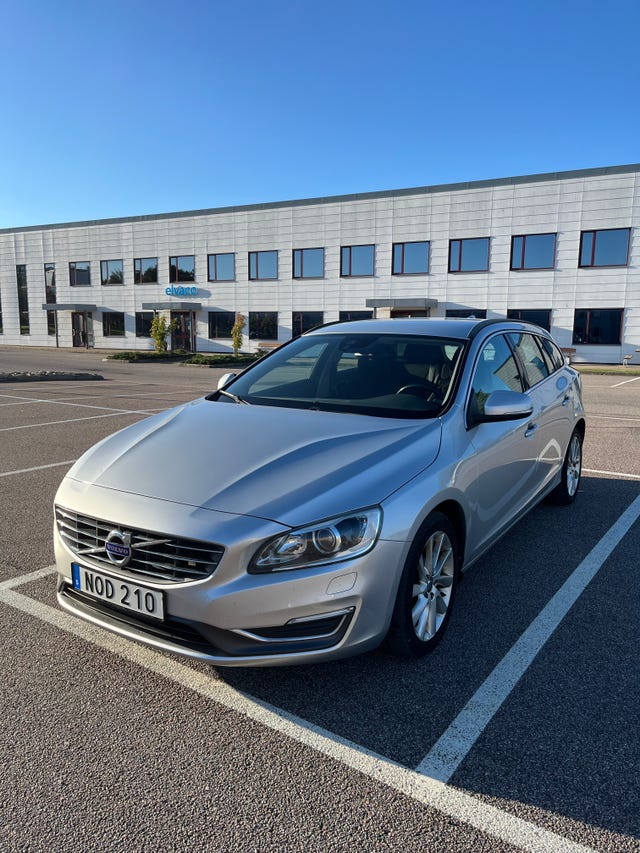 Volvo V60 2015