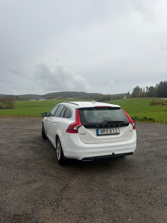 Volvo V60 2015 – bild 3