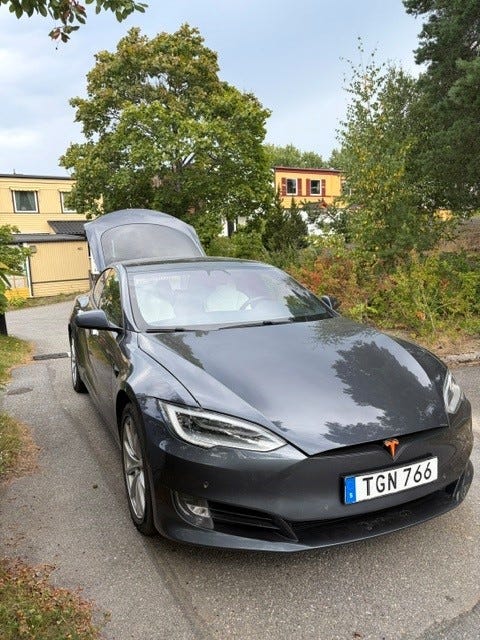 Tesla Model S 2018