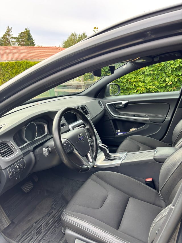 Volvo V60 2017 – bild 2