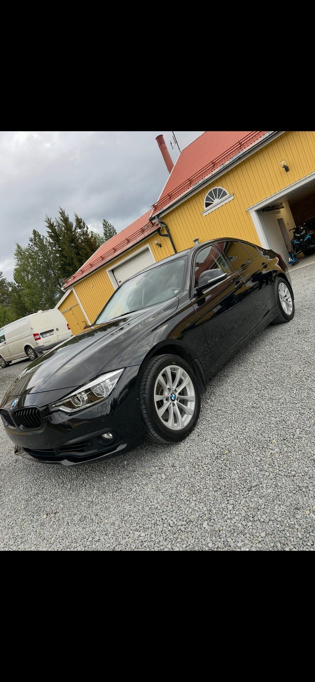 BMW 330i 2017