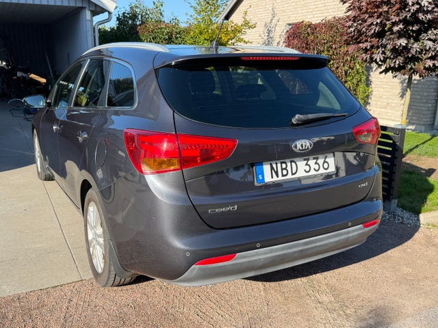 Kia Ceed 2013 – bild 3