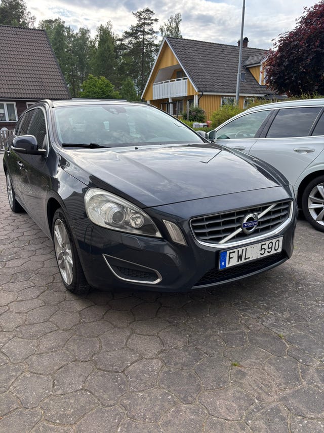 Volvo V60 2011