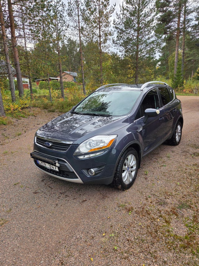 Ford Kuga 2011