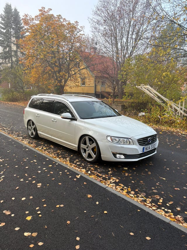 Volvo V70 2014