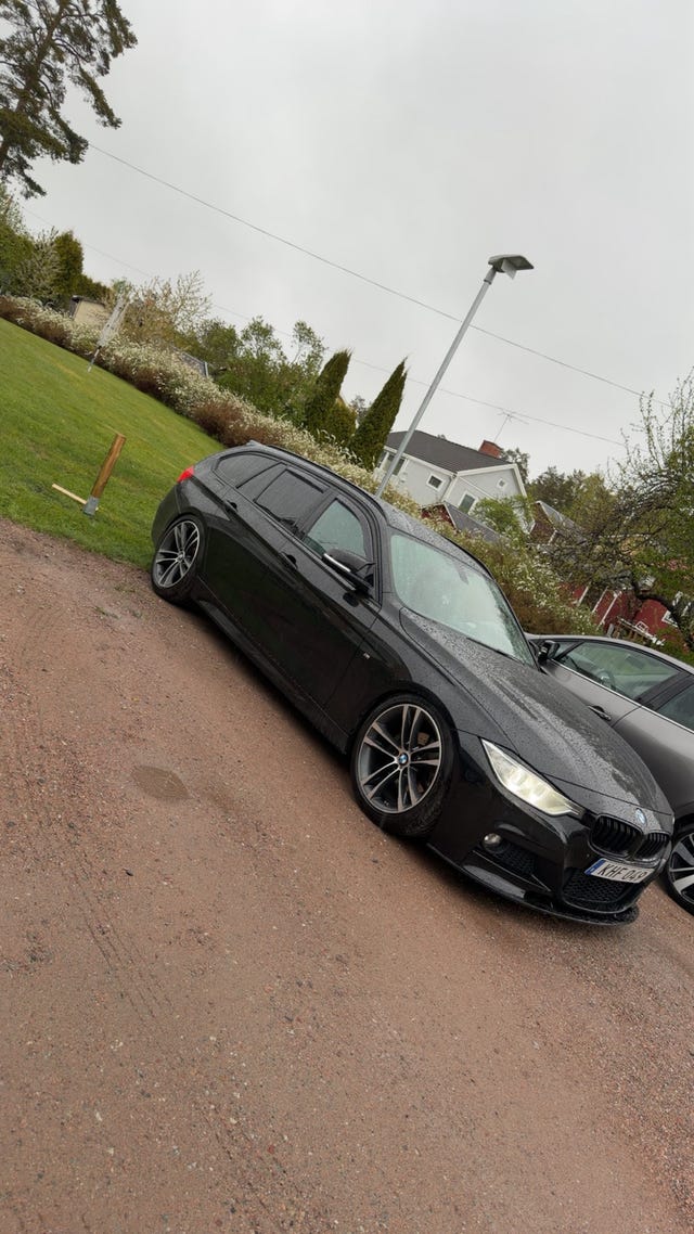 BMW 320d 2014 – bild 2