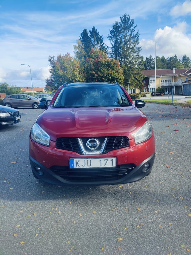 Nissan Qashqai+2 2014
