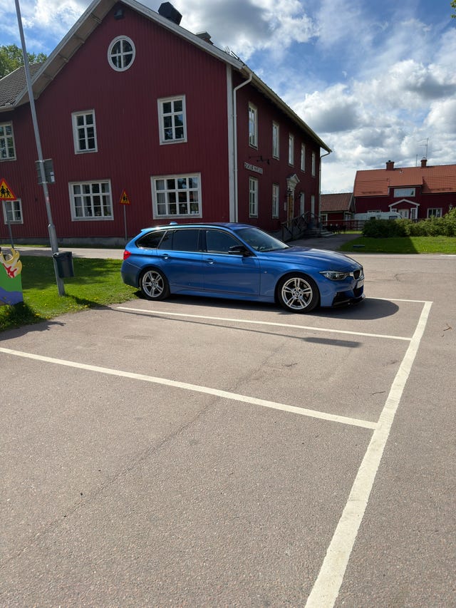 BMW 320d 2019