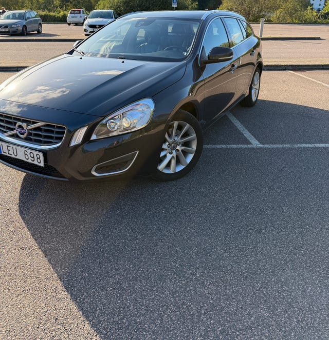 Volvo V60 2011