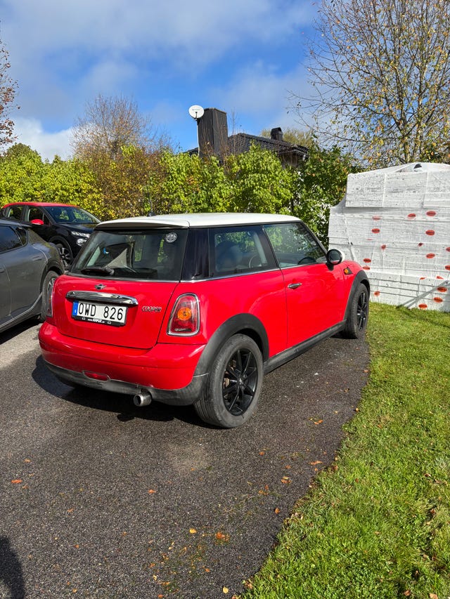 MINI Cooper 2010