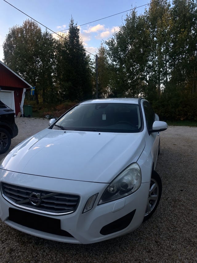 Volvo V60 2012