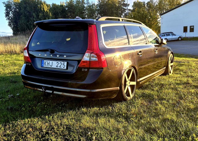 Volvo V70 2012 – bild 2