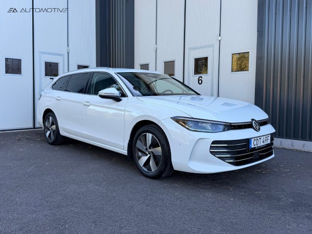 Volkswagen Passat 2024