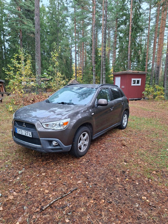 Mitsubishi ASX 2011