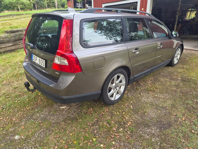 Volvo V70 2010 – bild 3
