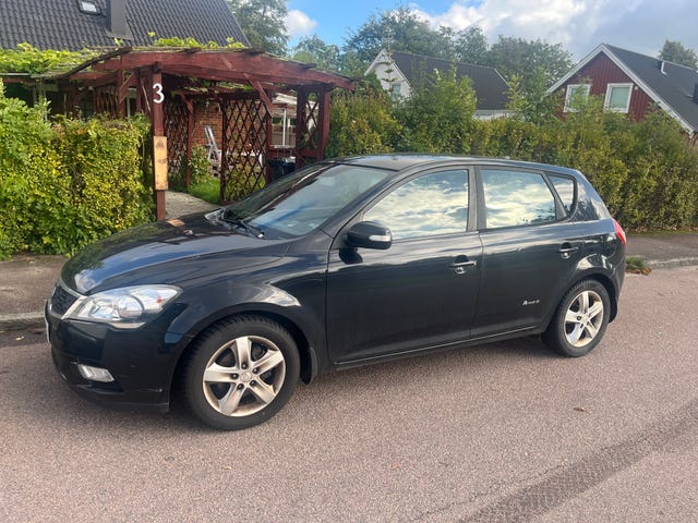 Kia Ceed 2010