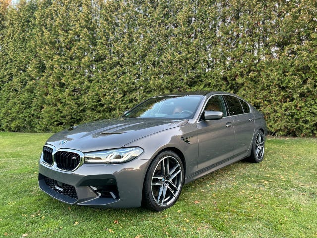 BMW M5 2022