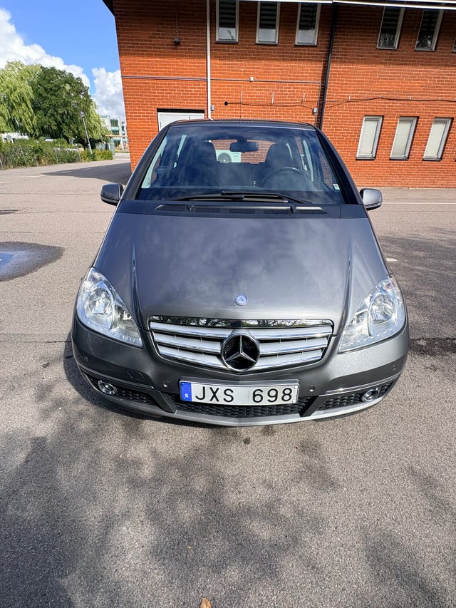 Mercedes-Benz A200 2010
