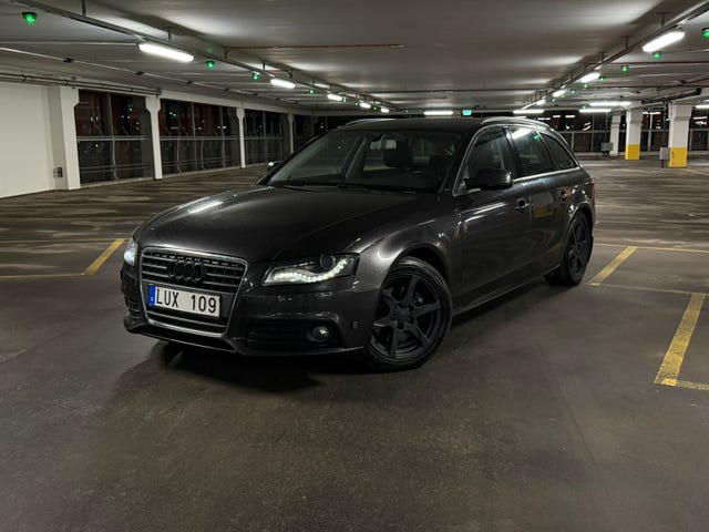 Audi A4 2011