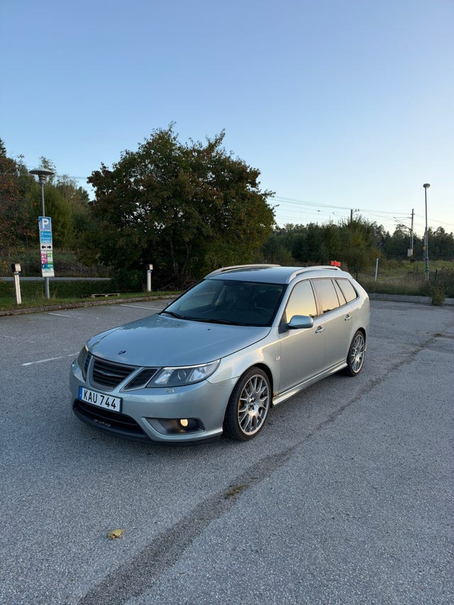 Saab 9-3 2010