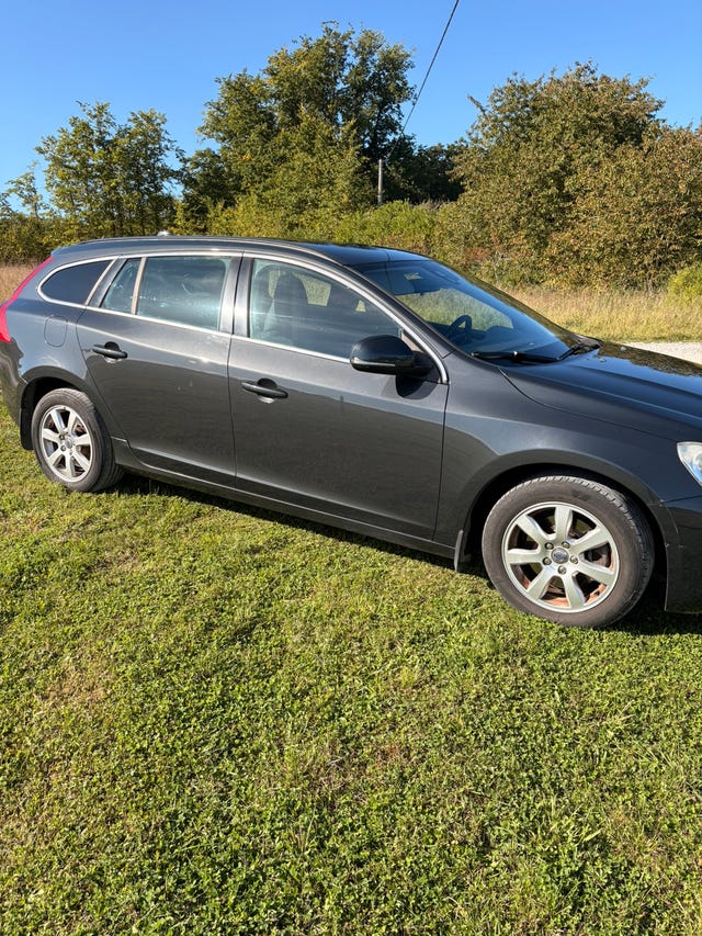 Volvo V60 2012
