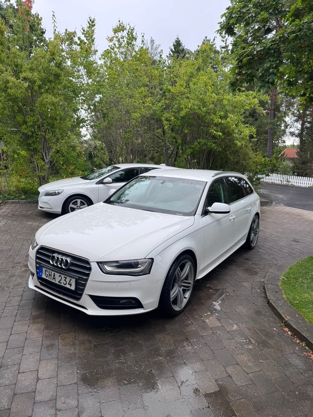 Audi A4 2014