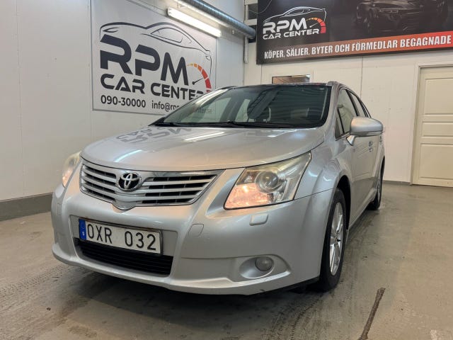 Toyota Avensis 2010