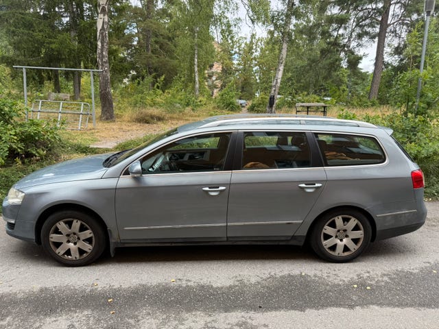 Volkswagen Passat 2010