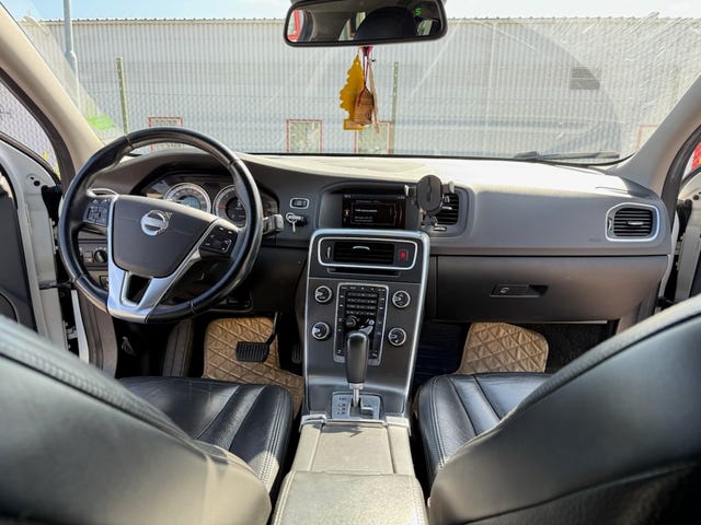 Volvo V60 2012