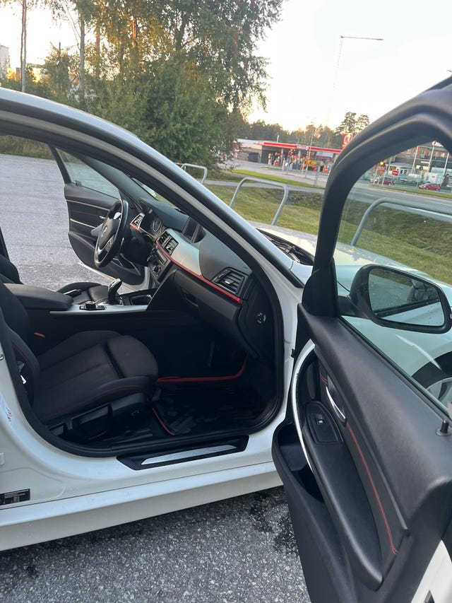 BMW 320d 2013 – bild 3
