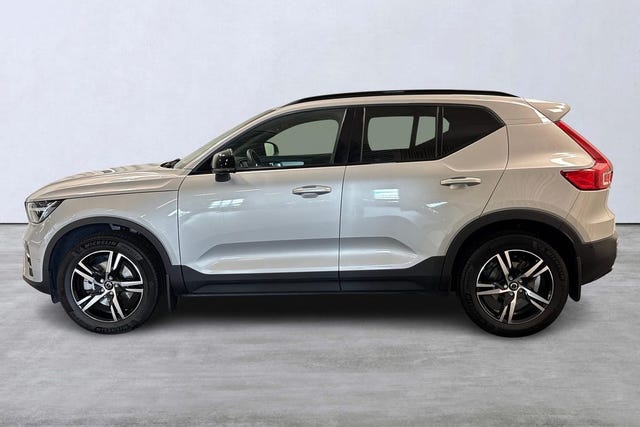 Volvo XC40 2025 – bild 2