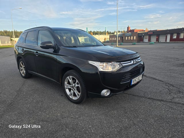 Mitsubishi Outlander 2014